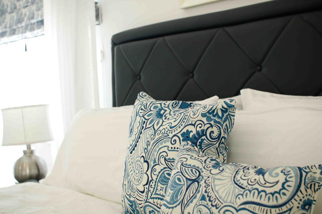 Cattleya Luxury Suites Kingston Rom bilde